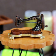 1:12 Dollhouse Miniature Sewing Machine