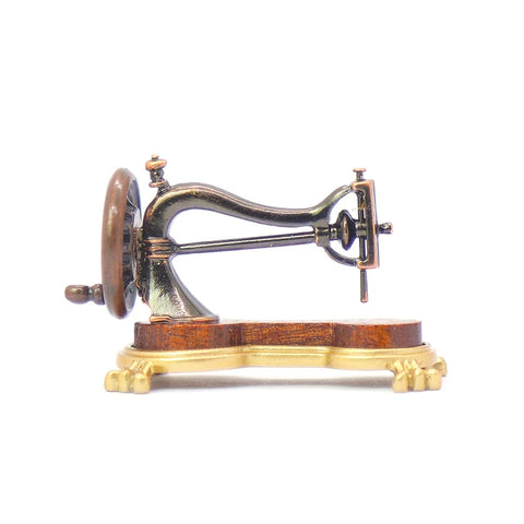 1:12 Dollhouse Miniature Sewing Machine