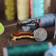 1:12 Dollhouse Miniature Sewing Machine